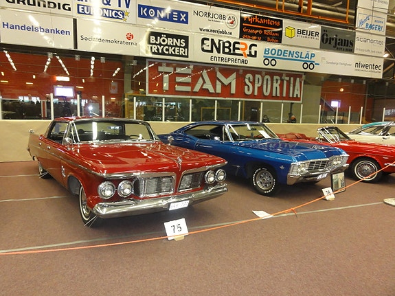 Chrysler Imperial 4 of 12