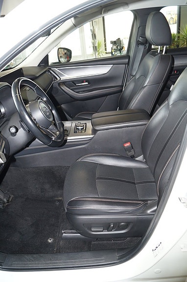 Mazda CX-60 5 of 5