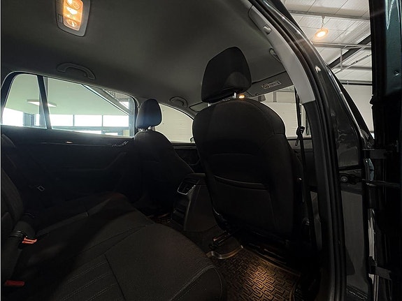 Skoda Octavia 14 of 24