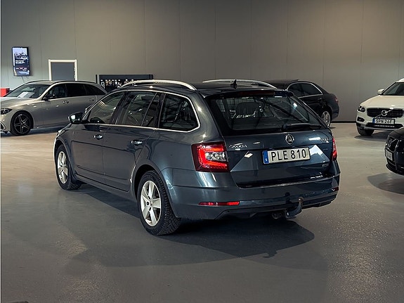 Skoda Octavia 7 of 24