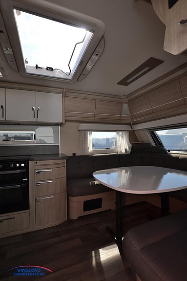 Kabe Royal 780 TDL E2 Ks 3 of 14