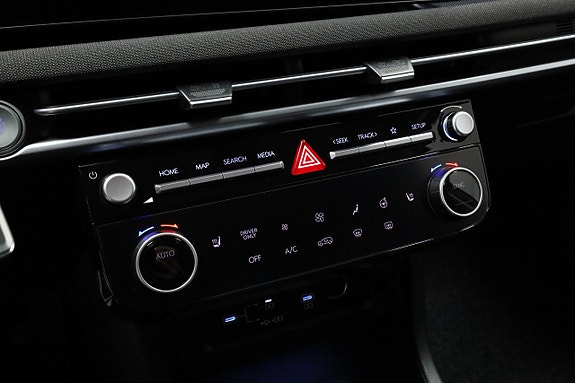 Hyundai Tucson 23 of 27