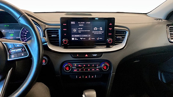 Kia Ceed 12 of 18