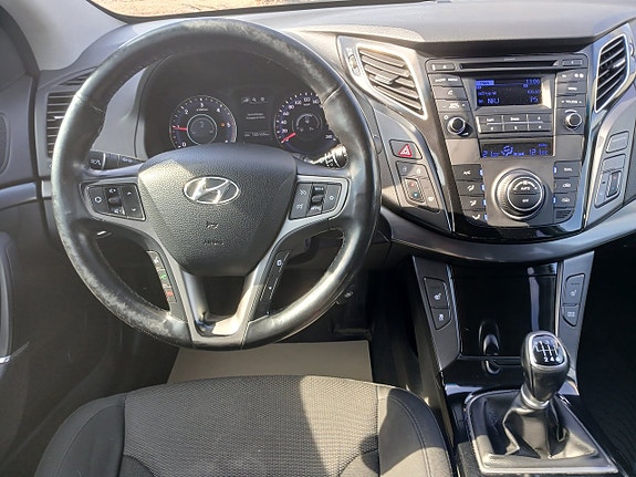 Hyundai i40 7 of 14