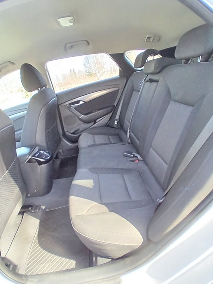 Hyundai i40 12 of 14