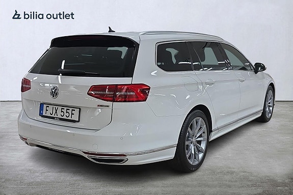 Volkswagen Passat 8 of 20