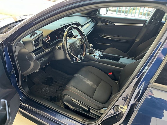 Honda Civic 4 of 5