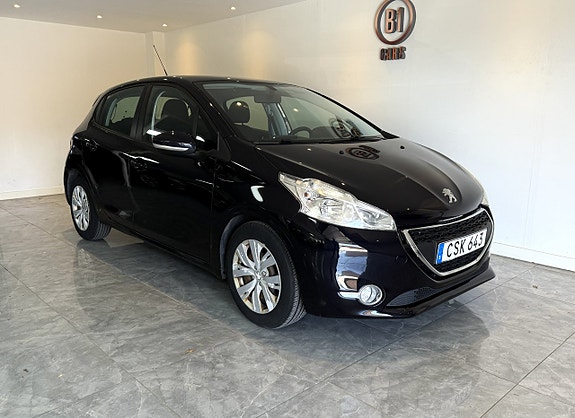 Peugeot 208 5 of 5