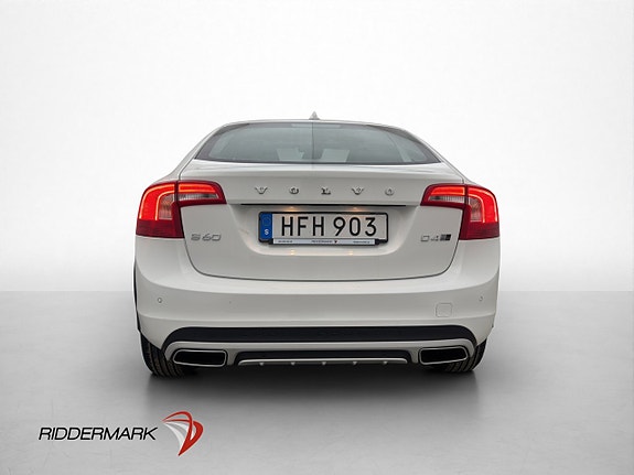 Volvo S60 Cross Country 5 of 28