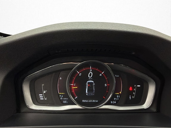 Volvo S60 Cross Country 12 of 28