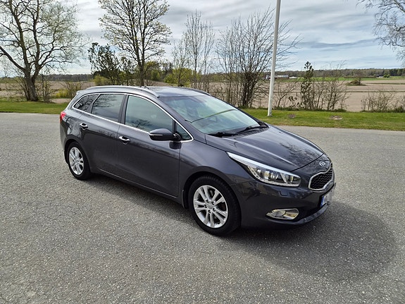Kia Ceed 4 of 7