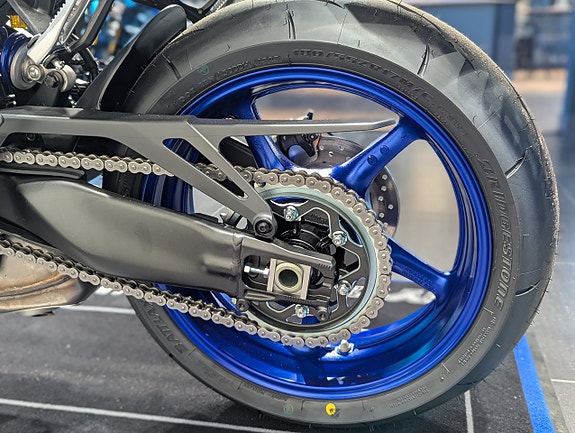 Yamaha YZF-R9 / Spara 5.000kr! / Icon Blue/ Omg lev! 9 of 17