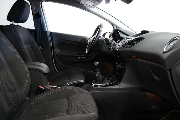 Ford Fiesta 8 of 22