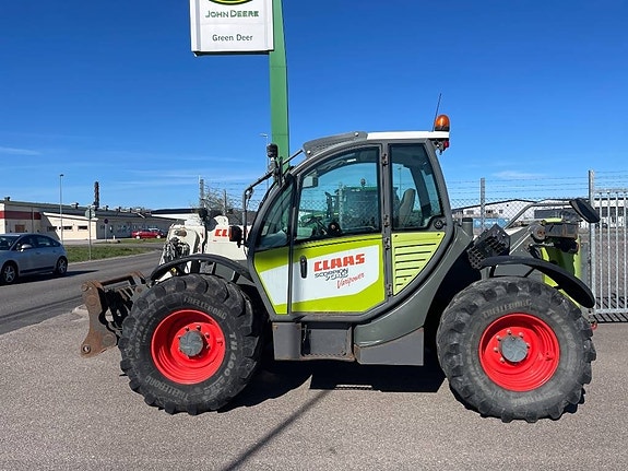 CLAAS Scorpion 7045