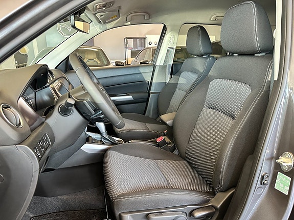 Suzuki Vitara 8 of 15