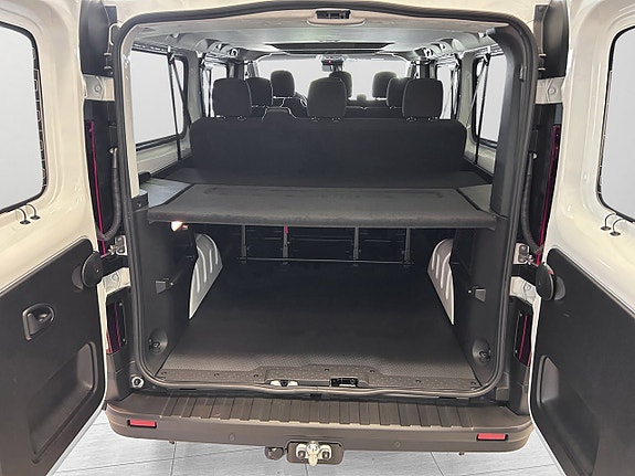 Nissan Primastar 16 of 16