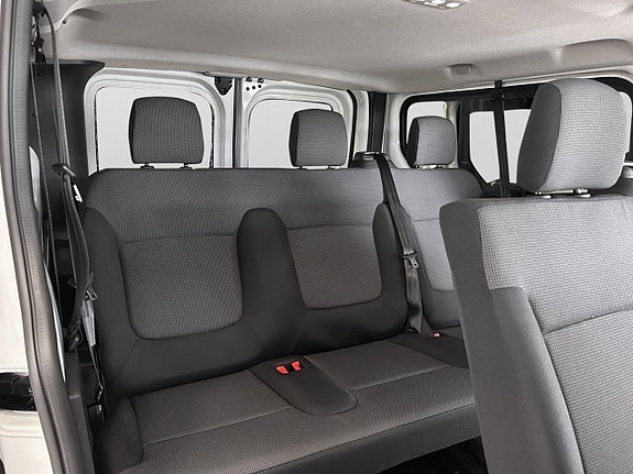 Nissan Primastar 15 of 16