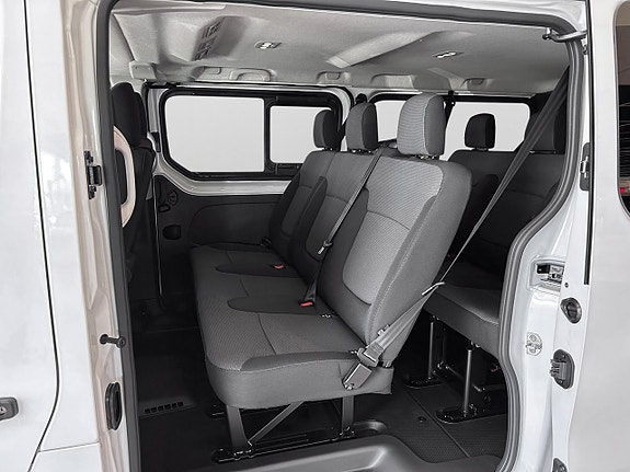 Nissan Primastar 13 of 16