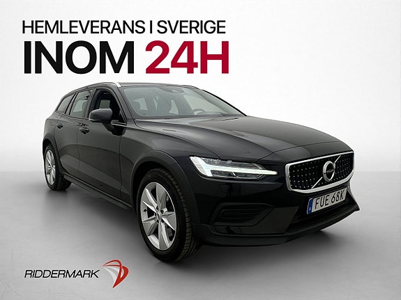 Volvo V60 Cross Country 3 of 5