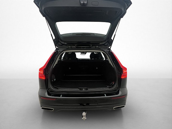 Volvo V60 Cross Country 28 of 30