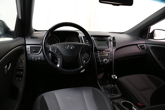 Hyundai i30 15 of 26