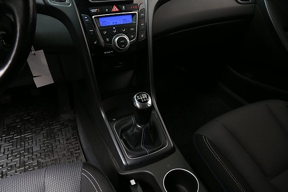Hyundai i30 23 of 26