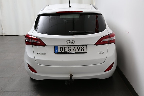Hyundai i30 7 of 26