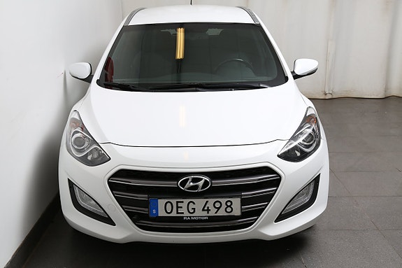 Hyundai i30 5 of 26