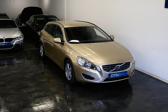 Volvo V60 5 of 18