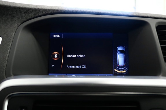 Volvo V60 15 of 18