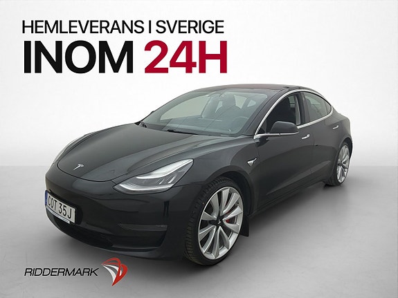 Tesla Model 3 4 of 5