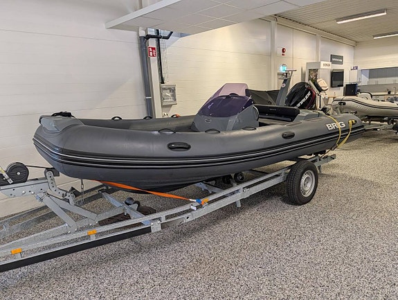 BRIG E480 RIB med Evinrude 75hk inkl trailer