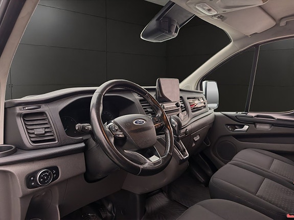 Ford Transit Custom 18 of 30