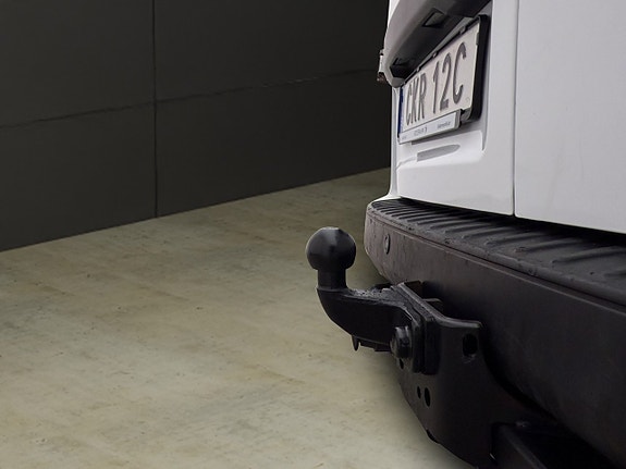 Ford Transit Custom 13 of 30