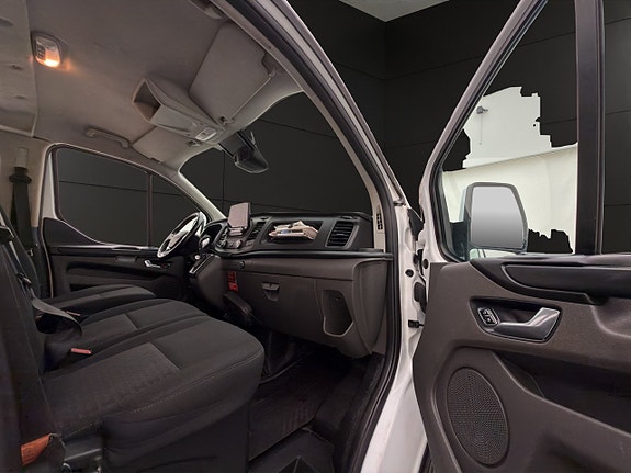 Ford Transit Custom 29 of 30