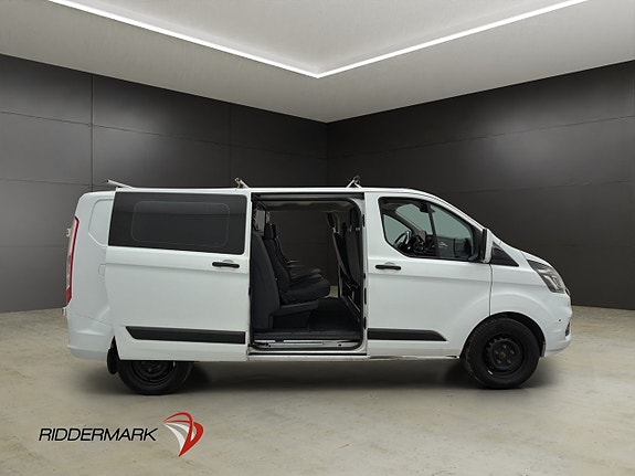 Ford Transit Custom 11 of 30