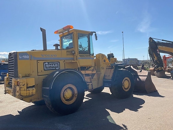 Volvo L 150 5 of 17