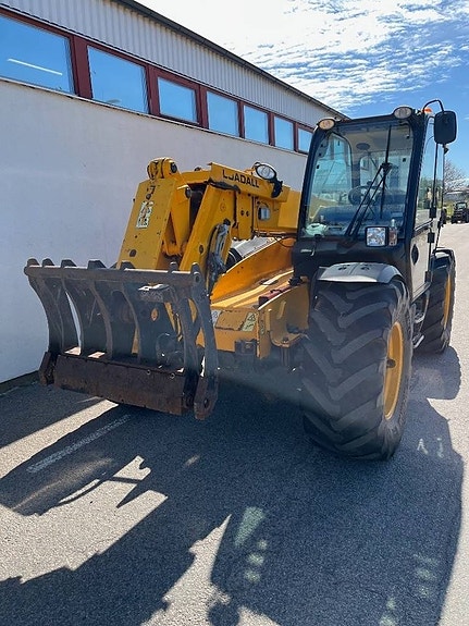 JCB 531-70 Agri Plus 3 of 6