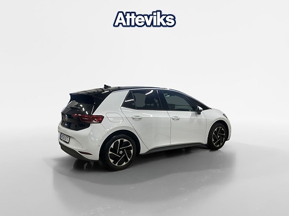 Volkswagen ID.3 3 of 15