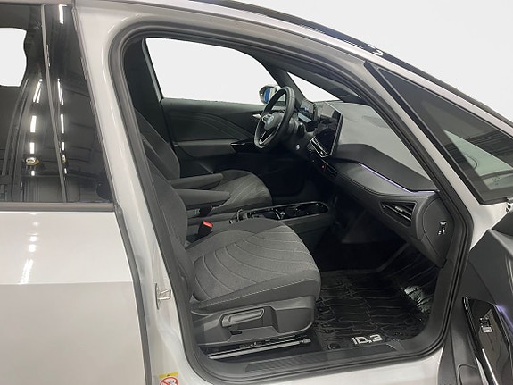 Volkswagen ID.3 11 of 15