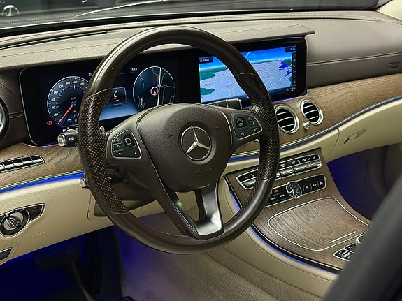 Mercedes-Benz E350 d 17 of 30