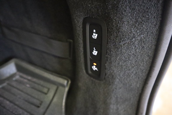Volvo V90 10 of 20