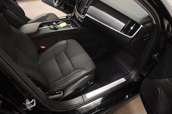 Volvo V90 7 of 20