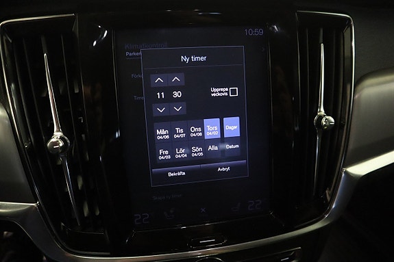 Volvo V90 16 of 20