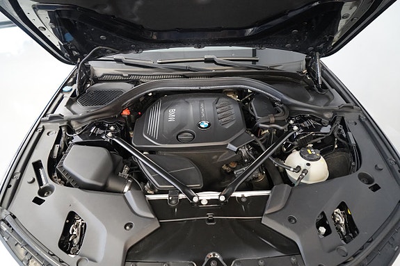 BMW 520d 13 of 14