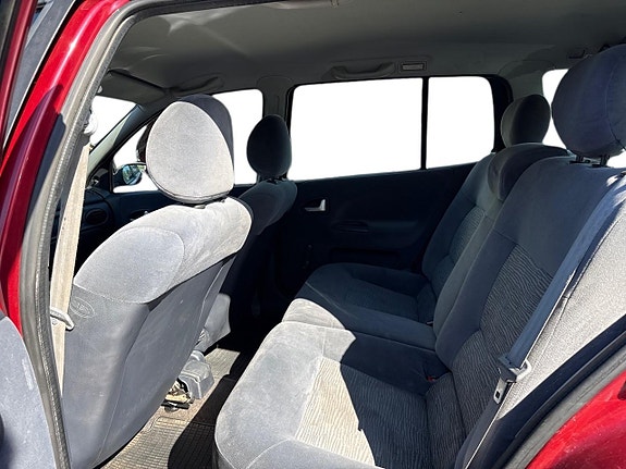 Renault Megane 17 of 19