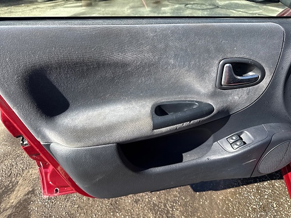 Renault Megane I 18 of 19