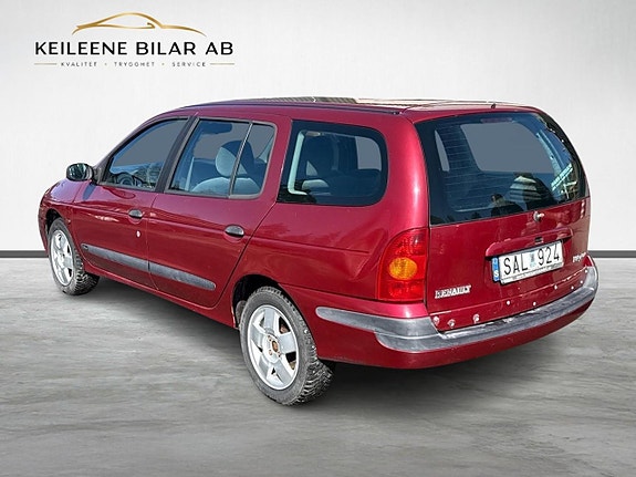 Renault Megane 9 of 19