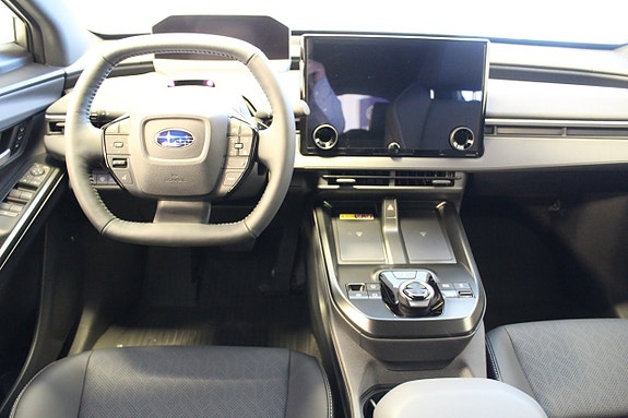 Subaru Solterra 5 of 5