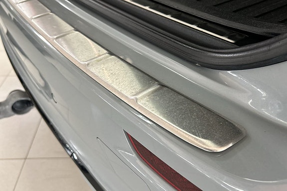 Volvo XC60 16 of 30